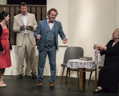 Verwandte sind auch Menschen © Gerhard Maly